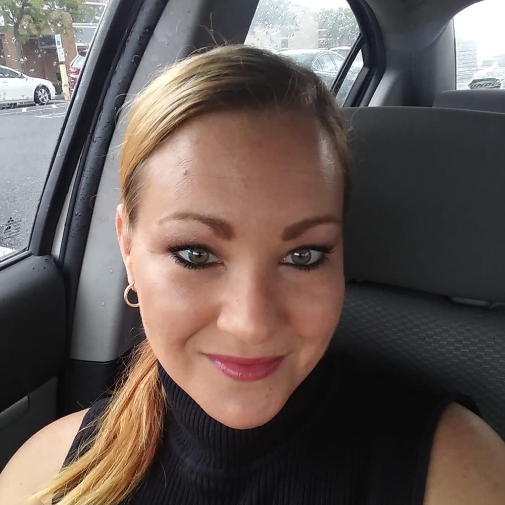 Meet your Posher, Jennifer